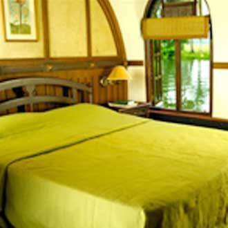 JCT House Boat, Alleppey 3